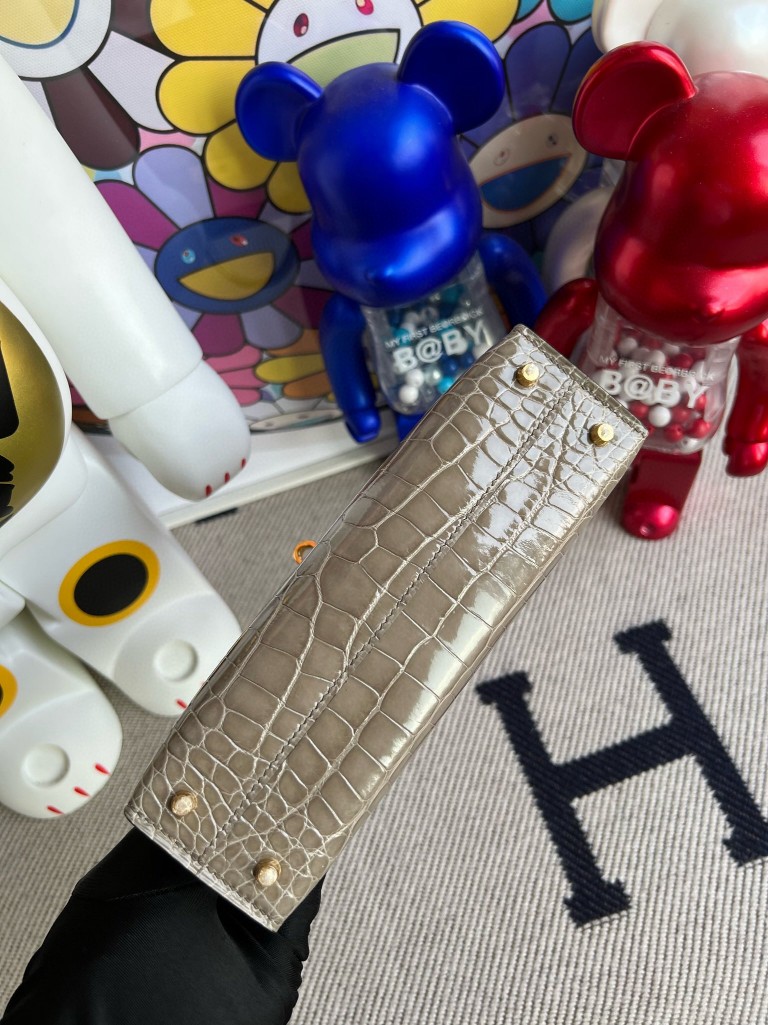 Hermès（爱马仕）Mini kelly ll Alligator shiny 亮面鳄鱼 ck81 斑鸠灰 gris T 金扣 顶级手缝