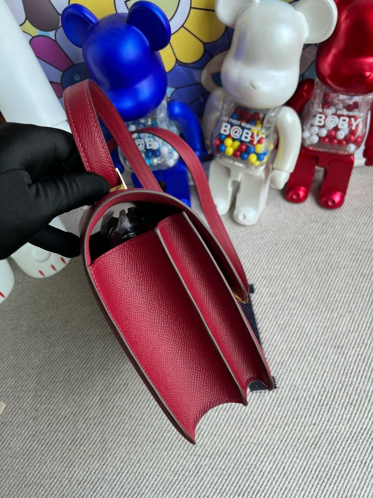 Hermès(爱马仕)Constance 康斯坦斯 Epsom 掌纹皮 K1 石榴红 Rouge grenat 金扣 24cm 顶级手缝-拉尔森鳄鱼皮具定制 - 爱马仕包包官网 Hermès(爱马仕)Constance 康斯坦斯 Epsom 掌纹皮 K1 石榴红 Rouge grenat 金扣 24cm 顶级手缝