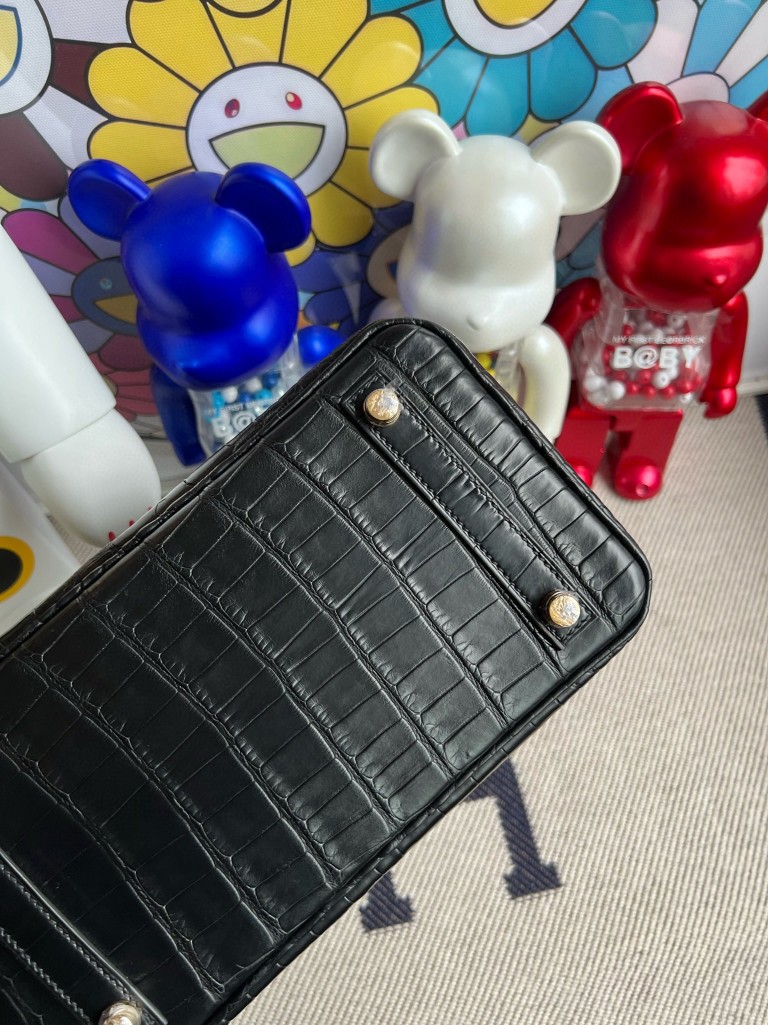 Hermès(爱马仕)Birkin 铂金包 Crocodile matt 雾面鳄鱼 ck89 黑色 noir 金扣 25cm 顶级手缝-拉尔森鳄鱼皮具定制 - 爱马仕包包官网 Hermès(爱马仕)Birkin 铂金包 Crocodile matt 雾面鳄鱼 ck89 黑色 noir 金扣 25cm 顶级手缝