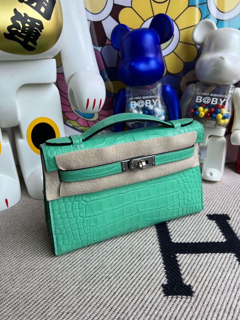 Hermès(爱马仕)Mini kelly pochette Alligator matt 雾面鳄鱼 薄荷绿 银扣 22cm 顶级手缝-拉尔森鳄鱼皮具定制 - 爱马仕包包官网 Hermès(爱马仕)Mini kelly pochette Alligator matt 雾面鳄鱼 薄荷绿 银扣 22cm 顶级手缝