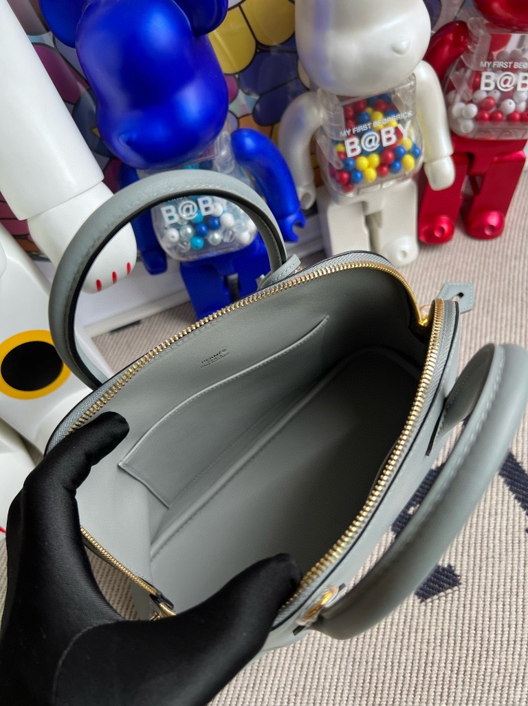 Hermès(爱马仕)Bolide 保龄球包 Evecolor J7 亚麻蓝 内拼 冰川蓝 金扣 25cm 顶级手缝-拉尔森鳄鱼皮具定制 - 爱马仕包包官网 Hermès(爱马仕)Bolide 保龄球包 Evecolor J7 亚麻蓝 内拼 冰川蓝 金扣 25cm 顶级手缝