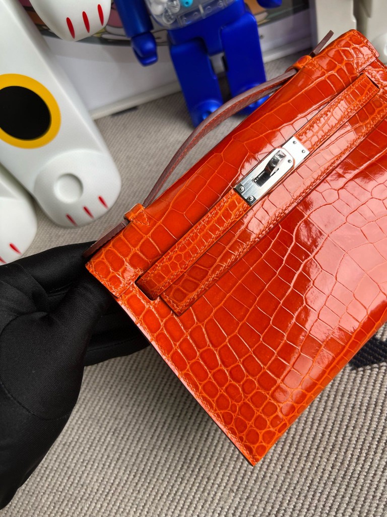 Hermès(爱马仕)Mini pochette Alligator shiny 亮面鳄鱼 橙色 orange 银扣 22cm 顶级手缝 手拿包 晚宴包-拉尔森鳄鱼皮具定制 - 爱马仕包包官网 Hermès(爱马仕)Mini pochette Alligator shiny 亮面鳄鱼 橙色 orange 银扣 22cm 顶级手缝 手拿包 晚宴包
