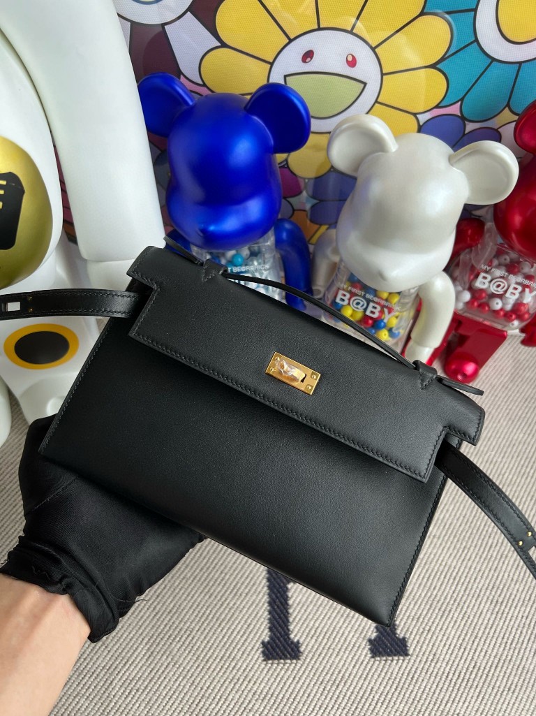 Hermès(爱马仕)Mini pochette Swift ck89 黑色 Noir 金扣 22cm 顶级手缝 手拿包 晚宴包-拉尔森鳄鱼皮具定制 - 爱马仕包包官网 Hermès(爱马仕)Mini pochette Swift ck89 黑色 Noir 金扣 22cm 顶级手缝 手拿包 晚宴包