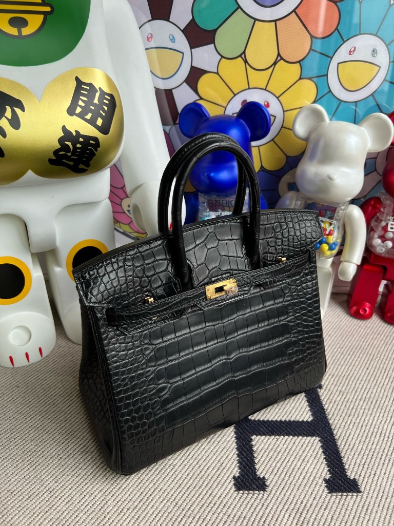 Hermès(爱马仕)Birkin 铂金包 Crocodile matt 雾面鳄鱼 ck89 黑色 noir 金扣 25cm 顶级手缝-拉尔森鳄鱼皮具定制 - 爱马仕包包官网 Hermès(爱马仕)Birkin 铂金包 Crocodile matt 雾面鳄鱼 ck89 黑色 noir 金扣 25cm 顶级手缝