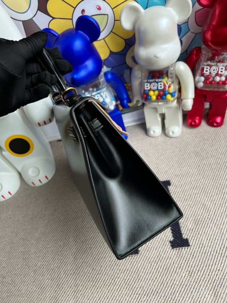 Hermès(爱马仕)kelly 凯莉包 Boxcalf ck89 黑色 Noir 金扣 25cm 顶级手缝-拉尔森鳄鱼皮具定制 - 爱马仕包包官网 Hermès(爱马仕)kelly 凯莉包 Boxcalf ck89 黑色 Noir 金扣 25cm 顶级手缝