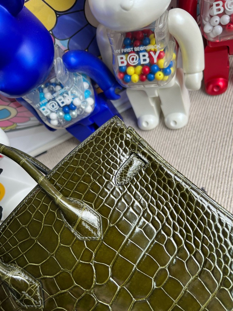 Hermès（爱马仕）Birkin Alligator shiny 亮面鳄鱼 6H 橄榄绿 银扣 25cm