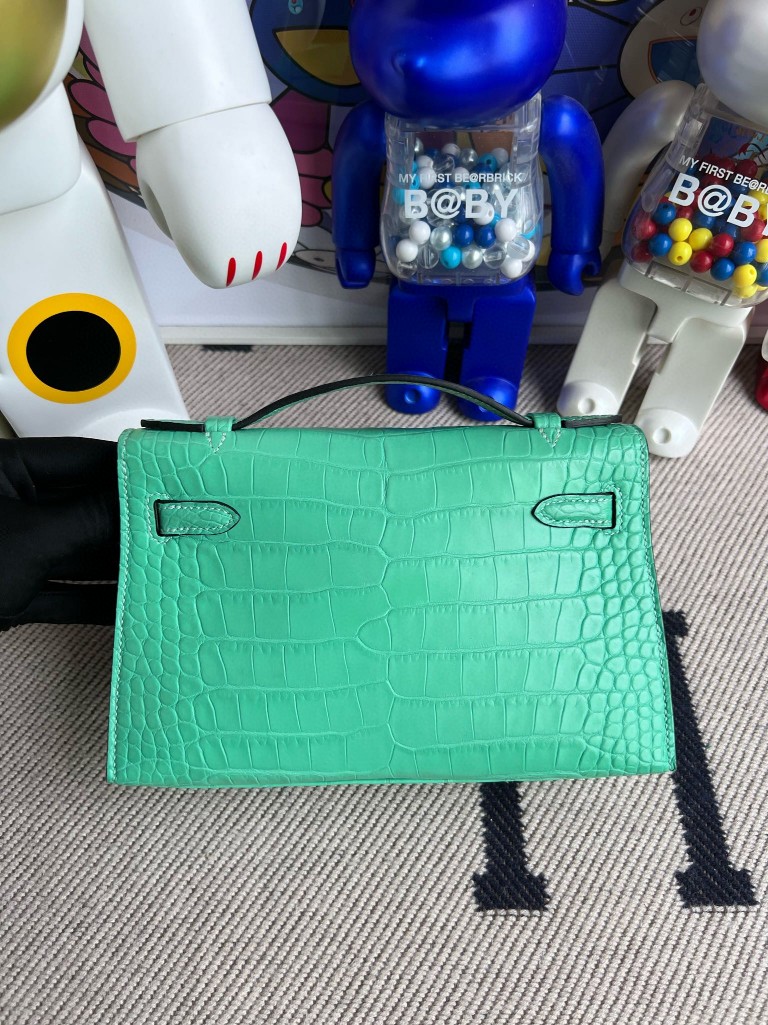 Hermès(爱马仕)Mini kelly pochette Alligator matt 雾面鳄鱼 薄荷绿 银扣 22cm 顶级手缝-拉尔森鳄鱼皮具定制 - 爱马仕包包官网 Hermès(爱马仕)Mini kelly pochette Alligator matt 雾面鳄鱼 薄荷绿 银扣 22cm 顶级手缝